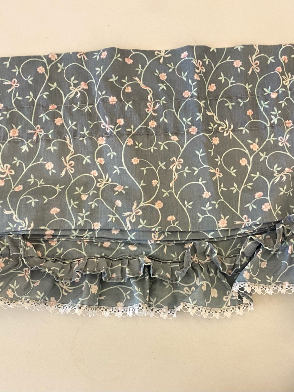 Ruffled Floral Valance Curtain Panel in Dusty Blue Vintage Unbranded 85 x 12”